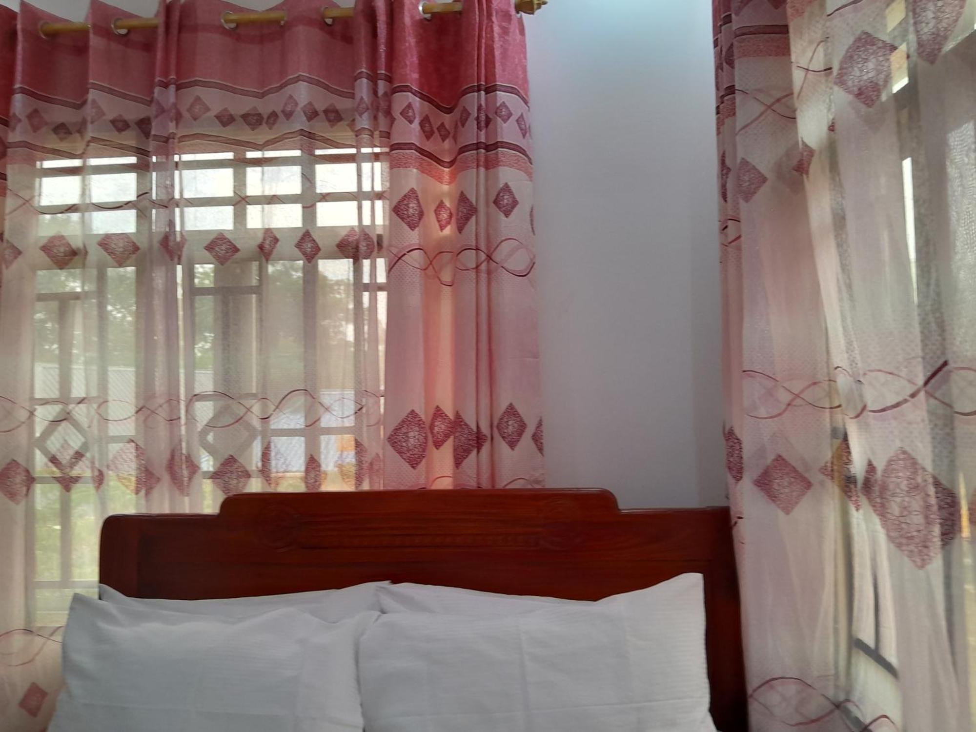 Valley Breeze Hotel Dár Al-Szalám Kültér fotó